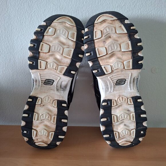 Skechers D'Lites Memory Foam - Black & White - Women's Sz 9.5 - Picture 6 of 8